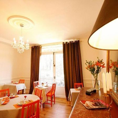 Hotel Des Poetes Avec Parking Sur Reservation เบซิเยร์ ภายนอก รูปภาพ